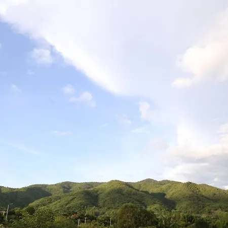 Mountain Pool Villa Suan Pheung